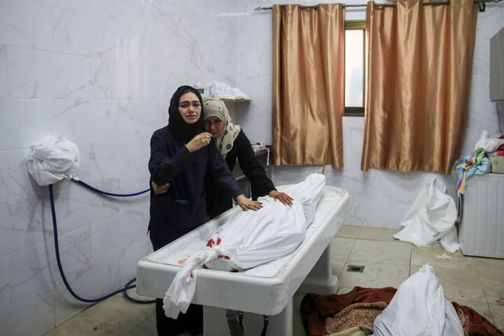 ایران آنلاین » جنگ خونبار در غزه با ۱۲ هزار شهید فلسطینی
